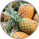 Frische Ananas in Nahaufnahme als visuelle Darstellung des Ananasaromas eines Weißweins