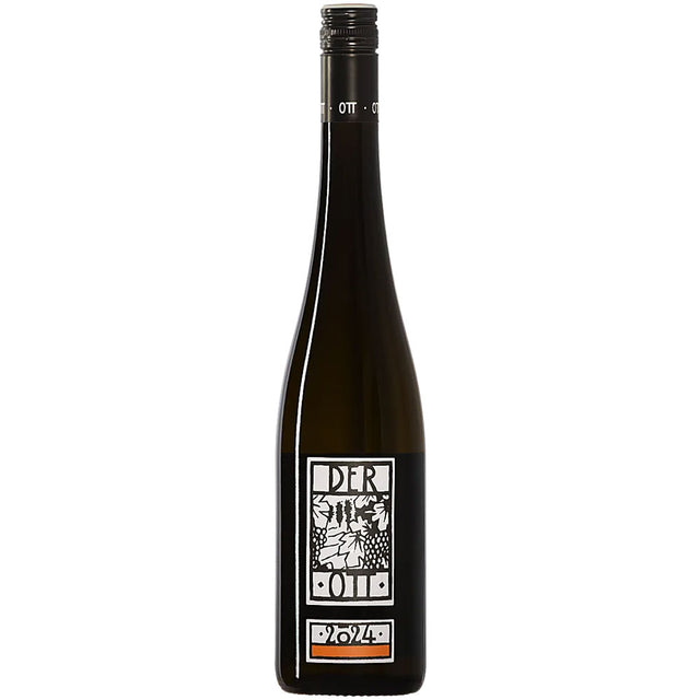 Eine dunkle Weinflasche mit einem weißen Etikett mit abstrakter Kunst und dem Text DER OTT 2023, der die Handwerkskunst von Bernhard Ott in Grüner Veltliner Der Ott BIO darstellt.