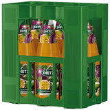 Der Dietz Maracuja-Nektar 6x 1 Liter (MEHRWEG) Kasten mit Passionsfruchtmotiven wird mit Maracujasaftkonzentrat hergestellt und ist glutenfrei - perfekt für einen erfrischenden, pflanzlichen Genuss.
