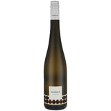 Hohe, schlanke Weinflasche mit der Aufschrift Fj Gritsch Grüner Veltliner Kalmuck Wachau DAC 2025 der Marke FJ Gritsch mit geometrischem Muster am Boden.