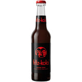 Eine fritz-kola Super Zero 0,33L Glasflasche (MEHRWEG) aus dem 24er-Pack, ein zuckerfreies, koffeinhaltiges Getränk, mit schwarzem Etikett und roten Akzenten auf weißem Hintergrund.