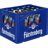 Eine blaue Fürstenberg-Kiste enthält 20x0,5L Flaschen Fürstenberg Pilsener 0,0% Alkoholfrei (MEHRWEG) - ein erfrischendes alkoholfreies Pilsener für jede Gelegenheit.