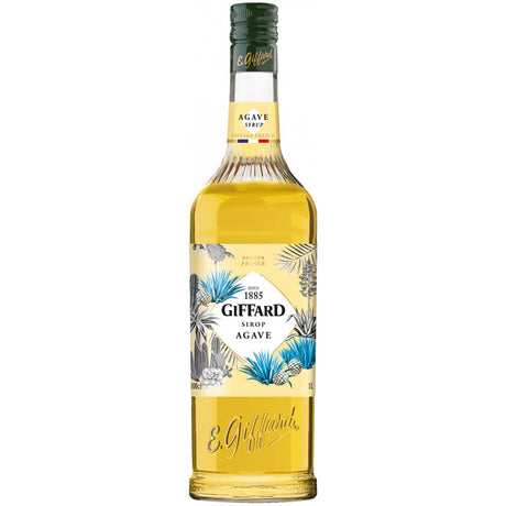 Giffard Agaven Sirup 1 Liter von Giffard kommt in einer Flasche mit gelbem Etikett, Agavenpflanzen und blauen Akzenten, ideal, um Ihre Lieblingsgetränke und Rezepte mit natürlicher Süße zu verfeinern.