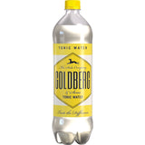 Das GOLDBERG & SONS Tonic Water PET 12x1L (EINWEG) ist ein Premium-Mixer in einer klaren Kunststoffflasche mit gelber und weißer Beschriftung und einem gelben Verschluss - perfekt für Ihren nächsten Gin Tonic.