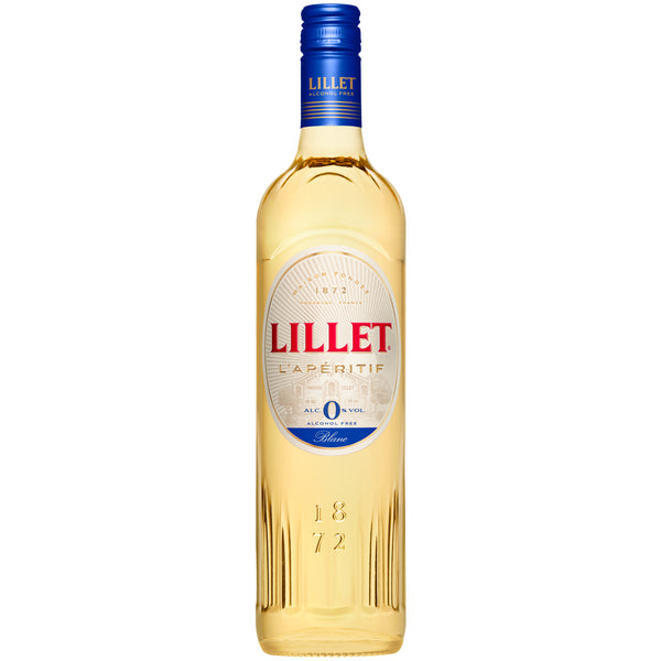 Eine 0,7-Liter-Flasche „Lillet Blanc 0 % alkoholfrei“ von Lillet mit blauem Verschluss und goldfarbener Flüssigkeit, auf deren Vorderseite „Lillet“ steht – ein französischer Weinaperitif, ideal für den gehobenen, alkoholfreien Genuss.
