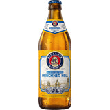 Eine 0,5-Liter-Flasche Paulaner Münchner Hell Alkoholfrei aus dem 20er Pack (Mehrweg), von Paulaner, mit blauem und goldenem Etikett.