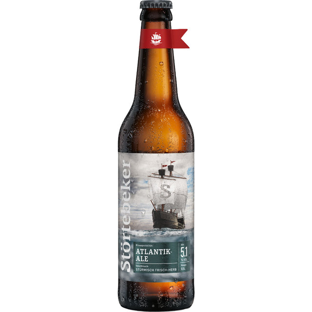 Das Störtebeker Atlantik Ale 20x 0,5 Liter (MEHRWEG) ist ein obergäriges, naturbelassenes Ale mit 5,1% Alkohol und einem Schiff auf dem Etikett von der Marke Störtebeker.