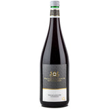 Eine 1L-Flasche Weinmanufaktur Stuttgart Trollinger feinherb, Teil eines 12x Mehrweg-Sets, das die Handwerkskunst der Marke Weinmanufaktur Stuttgart verdeutlicht.